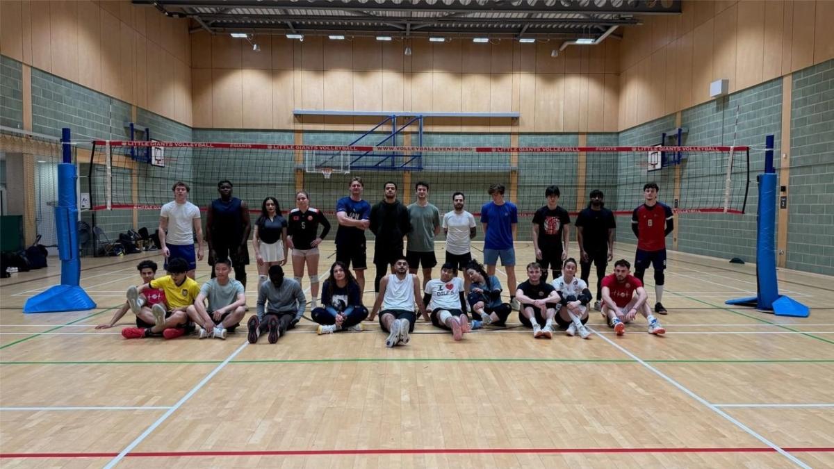 🏐Volleyball Sessions📍Clapham 📶 Mid Intermediate