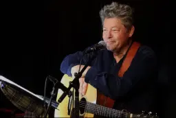 ERIK GRIP MED BAND - POESIENS MESTRE