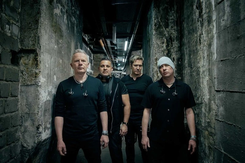 Mesh + special guests