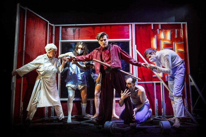 Nekonečný příběh