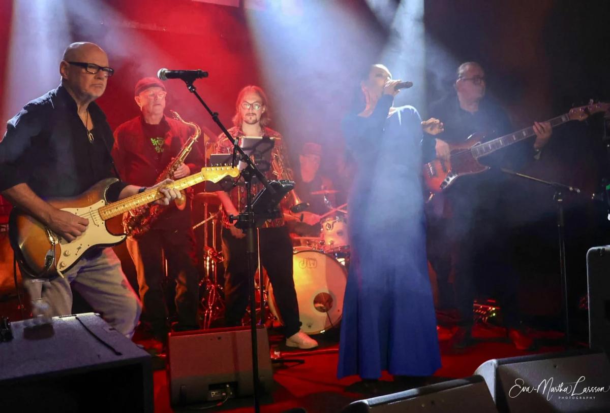 Soul Corporation feat. Johanna Hjort