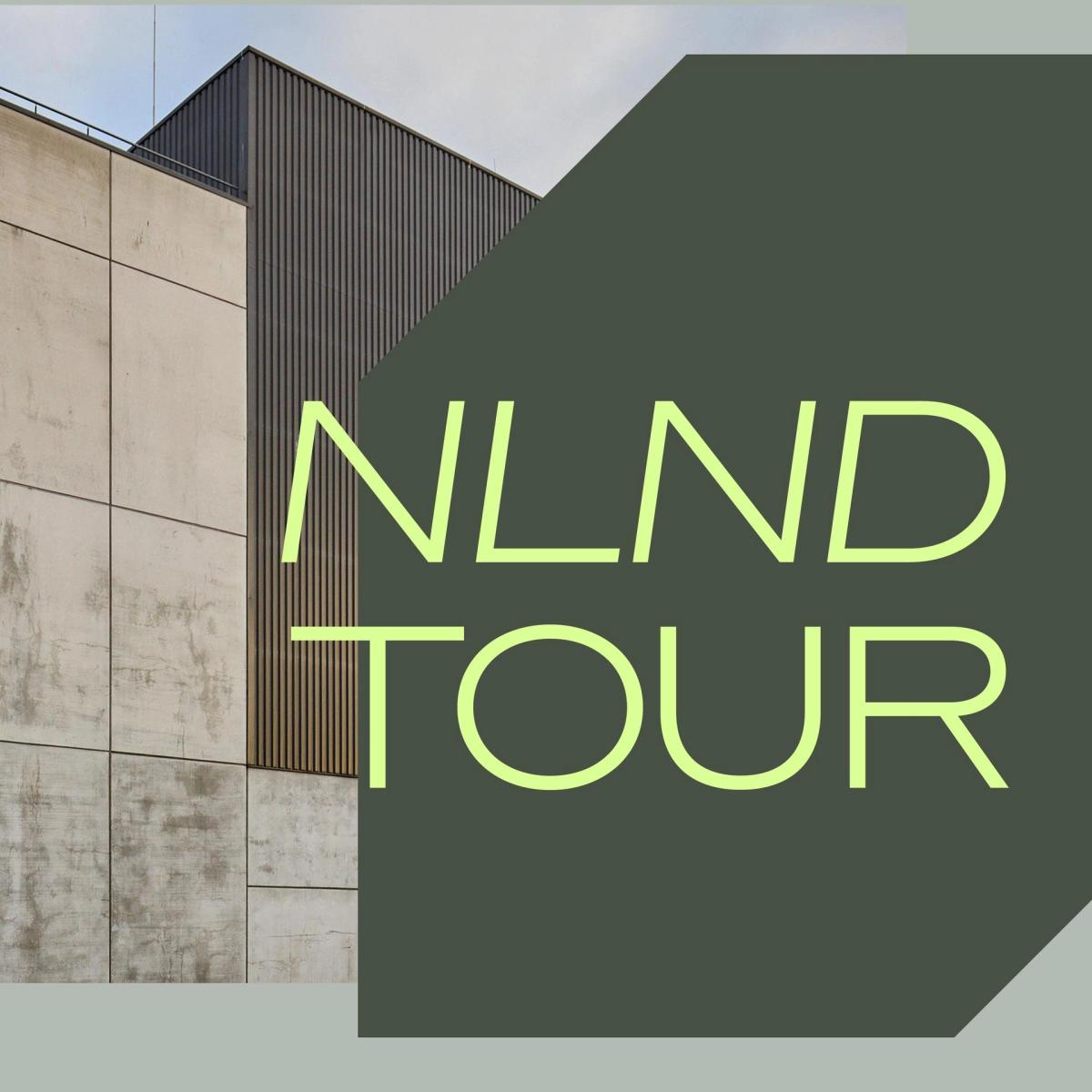 Eine Tour hinter verschlossene Türen (DE)