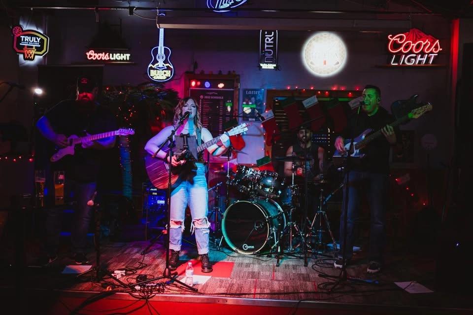 CDB Live at Hamilton Moose 36