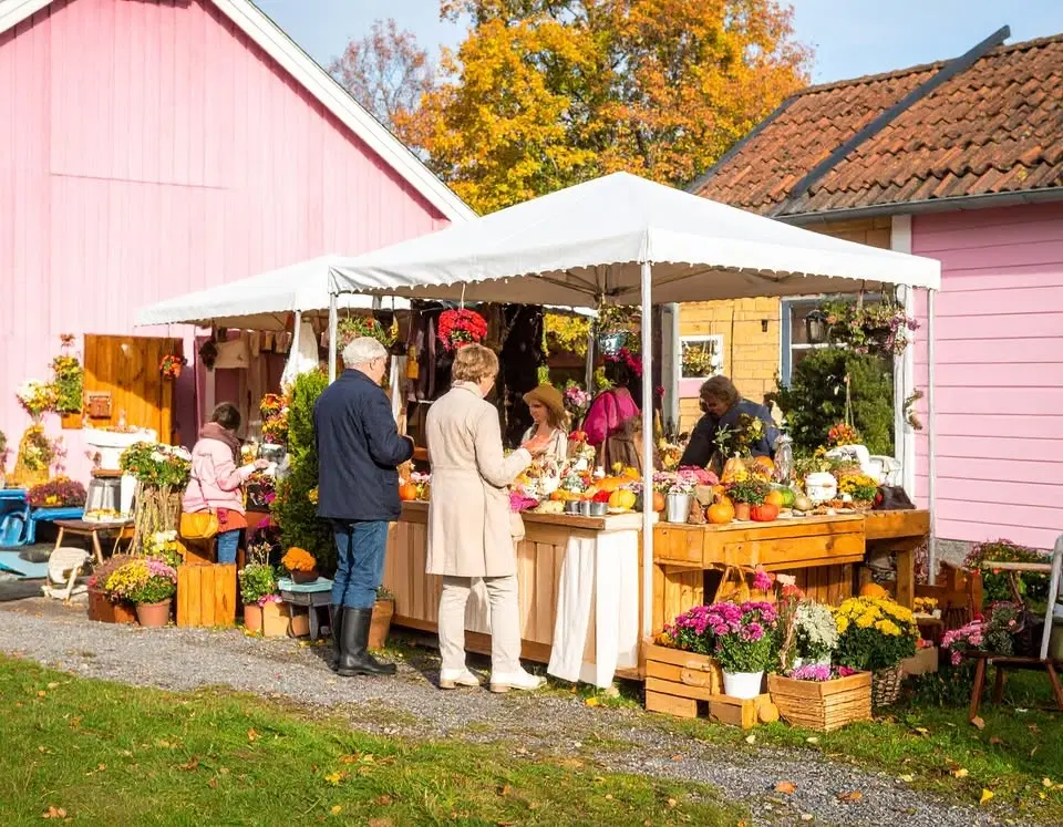 Gårdsloppis Kryddgårdarna och Sörbyängen - save the date!