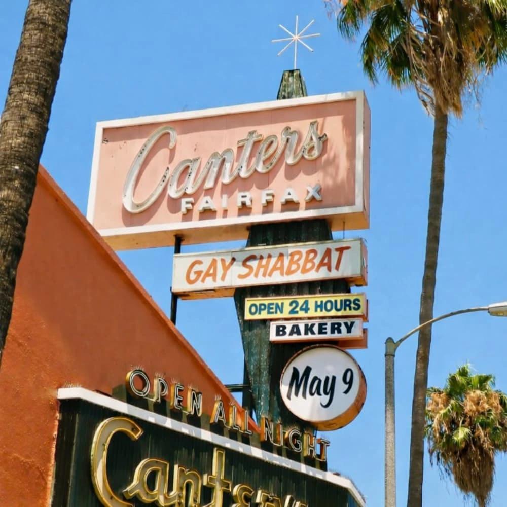 Gay Shabbat @ Canter's Deli