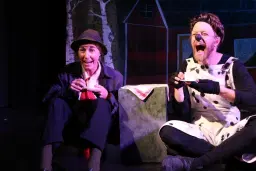 Sagan om den lilla farbrorn | Teater Trampolin + A-Ö park