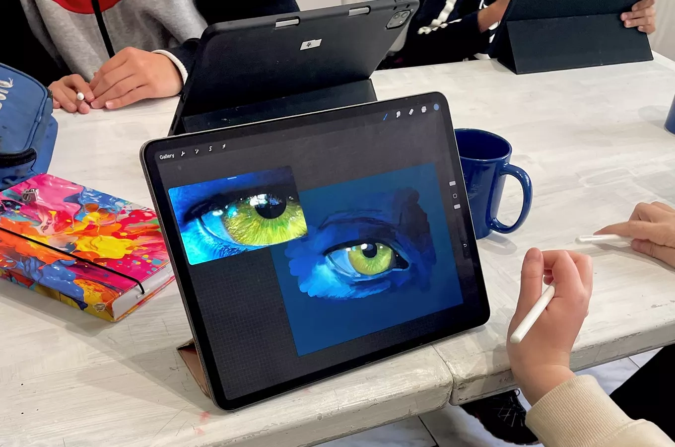 Digitální malba a kreslená animace v Procreate a Procr. Dreams