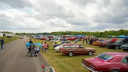 Airplanes and Automobiles 26â