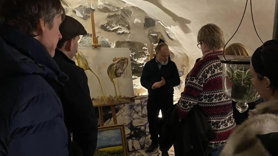 Konstutställning och historien om Mikael Skrivare