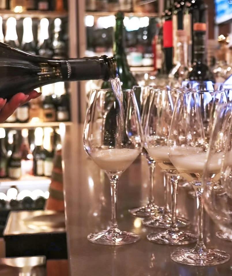 Vinprovning ,,Chardonnay på villovägar''