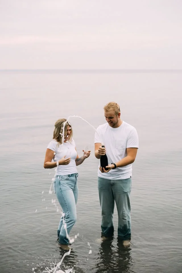 Austin Hielema & Holly Morrisâ Stag & Doe