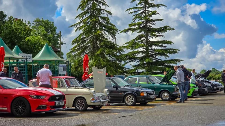 Runnymede Monthly Meet Up - Cars and Coffee