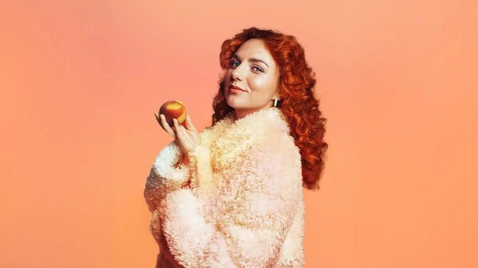 Ania Magliano - Peach Fuzz Tour Preview