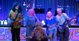 60's pop & 70's glam rock with Cygnus Revival