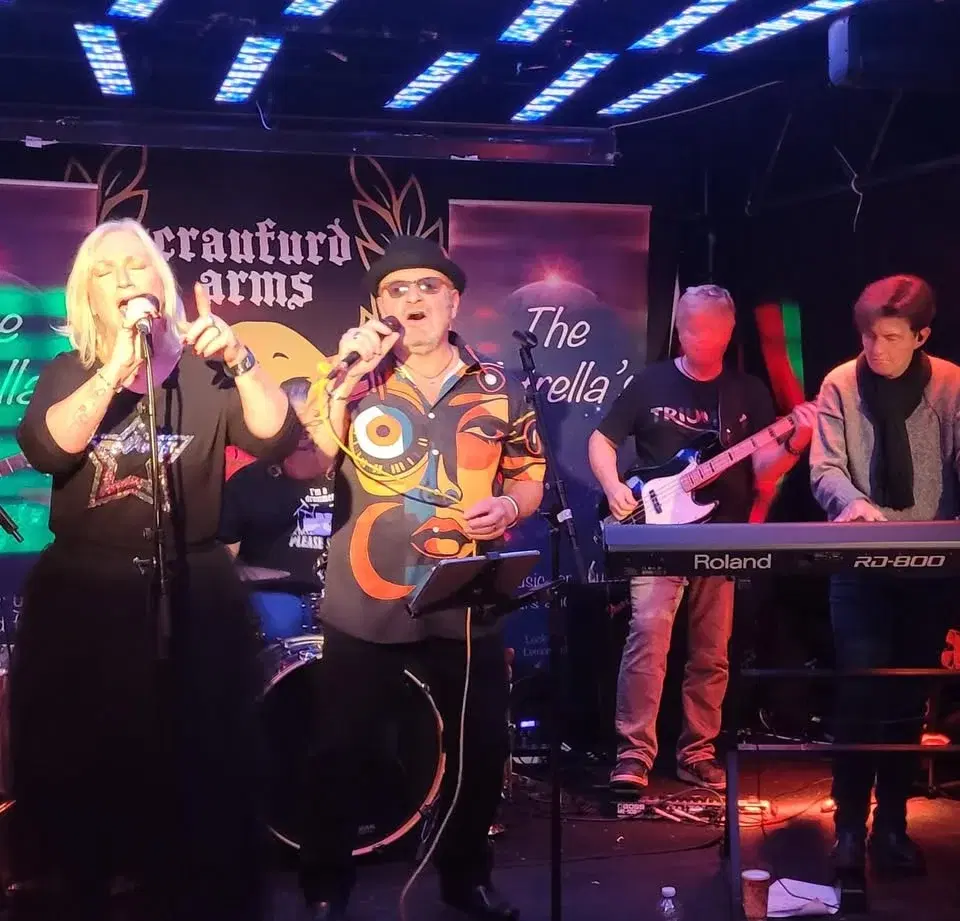 The Estrella's Back at The Sportsmen's Rest