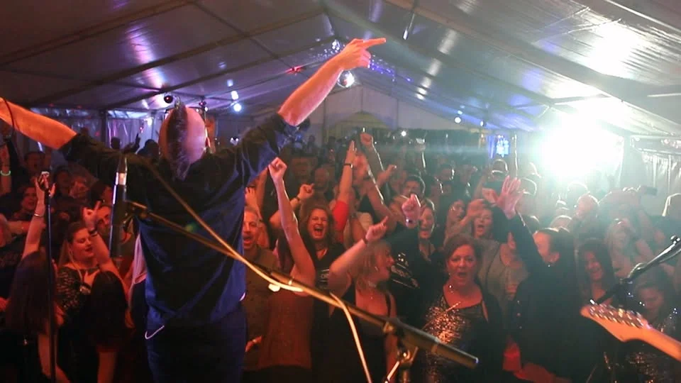 Party Night @ Horsham Sports Club with Murdoch’s Crazy Eyes