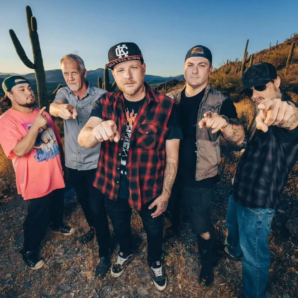 Shitshow Romeo @ Janey’s Cave Creek