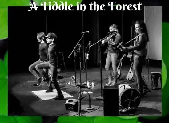 Rhubarb Bar and Grill | Sumner