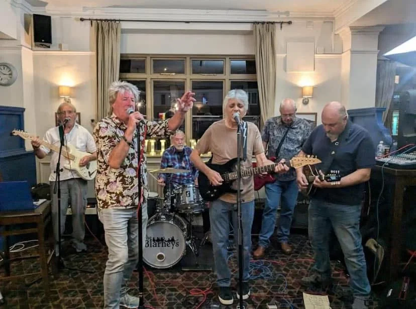 Corringham SC Open Mic With Fingers & Throat Guesting