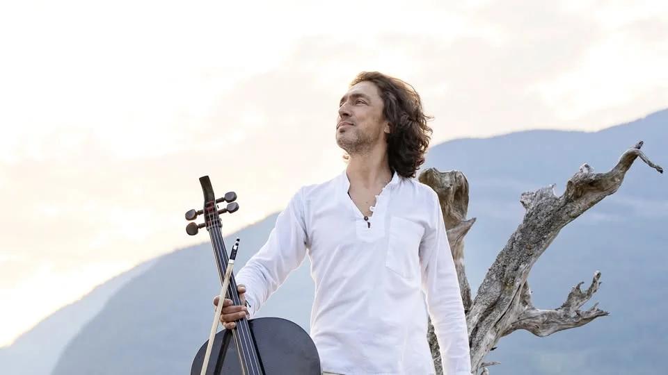 IAN MAKSIN in SAN FRANCISCO: "Songs of Love & Peace" New Album Tour