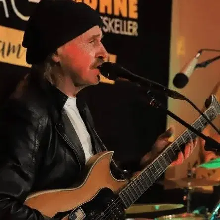 Jürgen Kerth + RE-IN