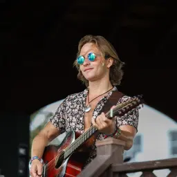 Noah Back LIVE! The Cedar