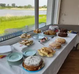 RNLI Mudeford Fundraising Crew: Coffee and Cakes