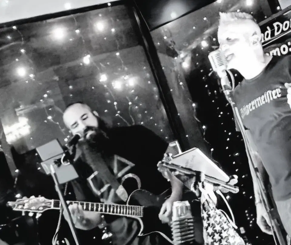 Colin & Butch acoustic duo