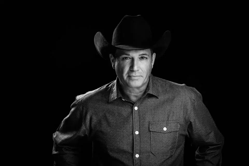 See Country Star Tracy Byrd - LIVE!