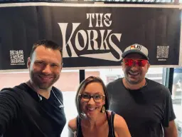 Fri Sunset Lock Cruise aboard Colonial Belle w/ Live Music by “The Korks” (Trio)