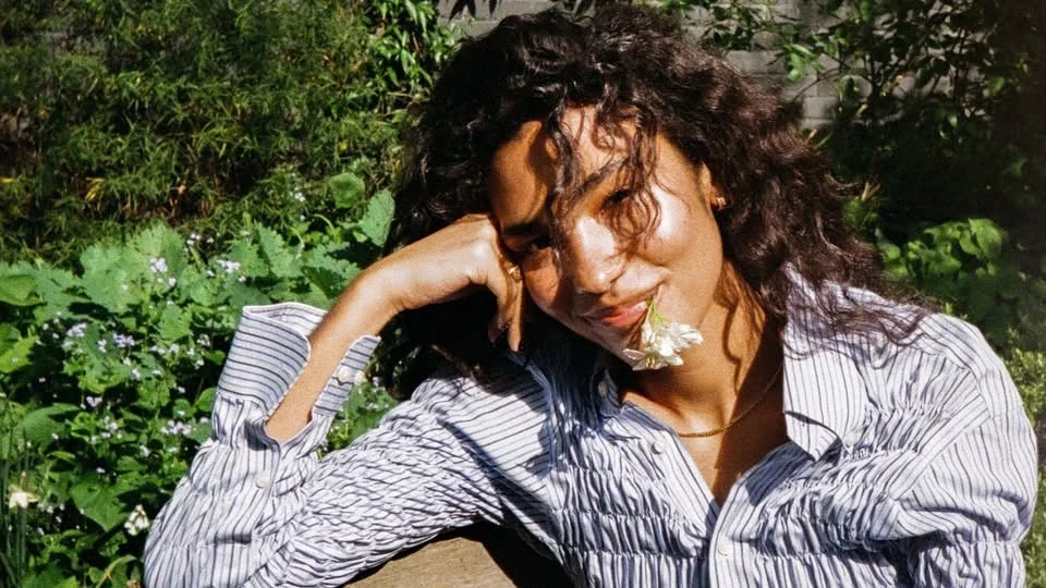 Olivia Dean: The Art Of Loving Live