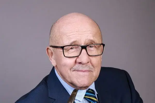 Na slovíčko s Petrem Nárožným