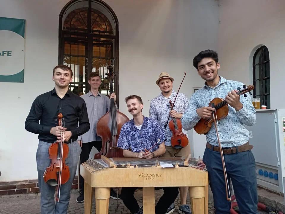 CIMBÁLOVÁ MUZIKA DVOJTÓN // PONAVA