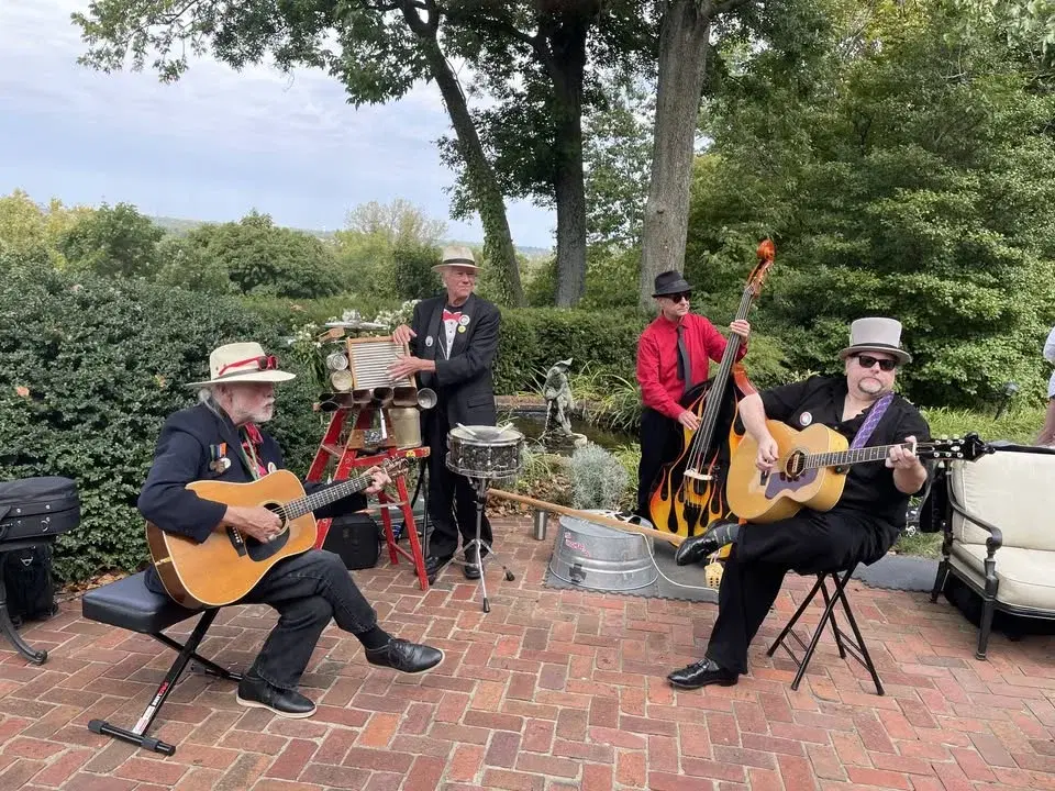 Juggernaut Jug Band Concert