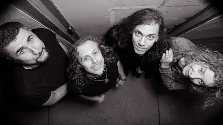 The Machine Performs Pink Floyd: Unplugged