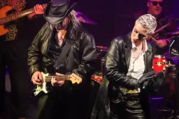 Yourythmics- The Annie Lennox and Eurythmics Experience