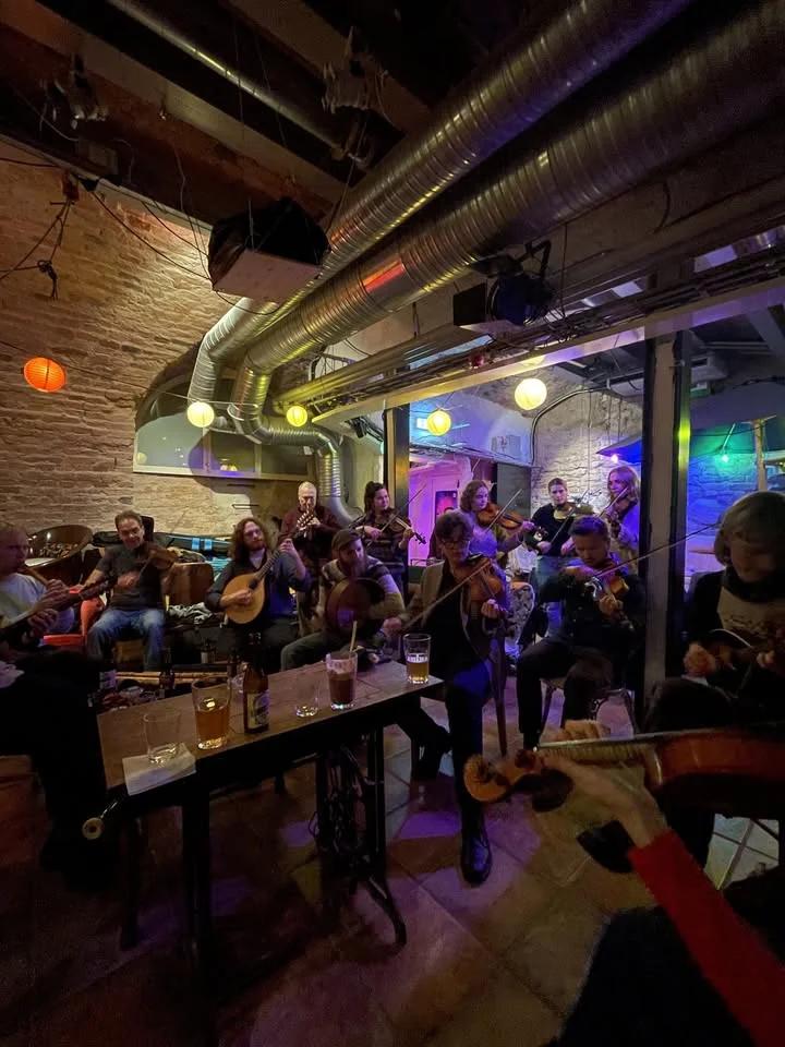 Folkjam Källarbyn