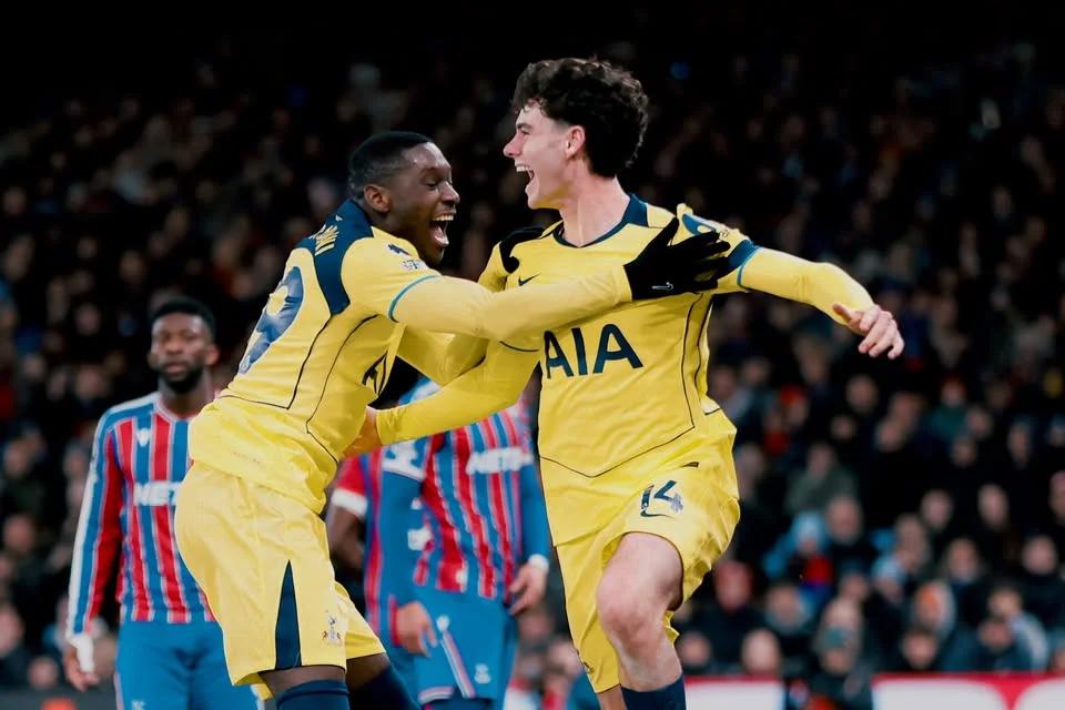 Tottenham Hotspur v Newcastle United