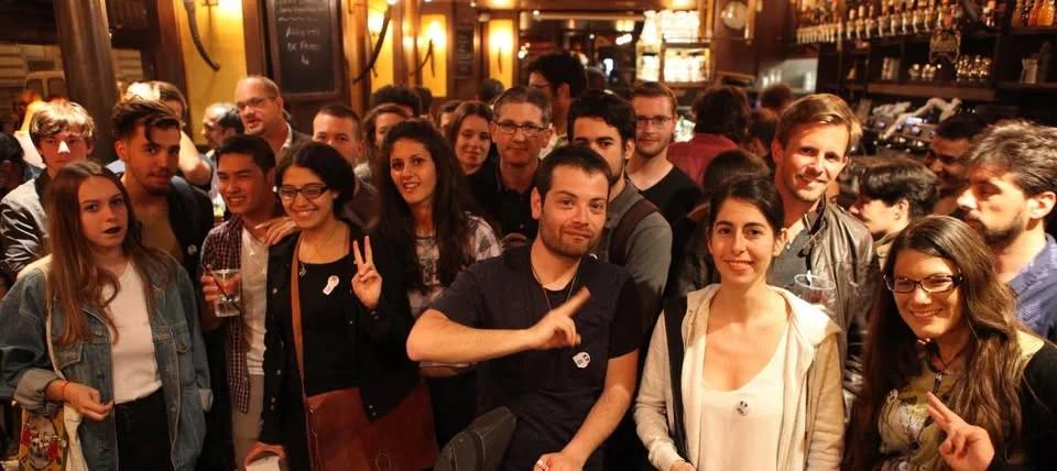 students in Paris - Apéro with internationals, locals and travelers Ⓜ️ - Address only on SOCIALIZUS