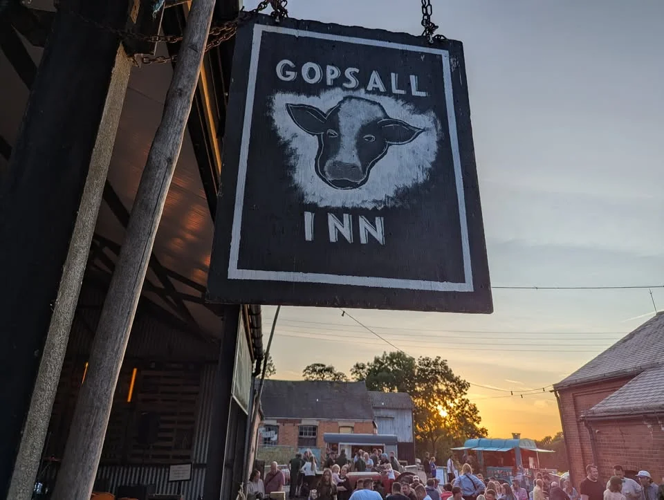 Farm Pub - Season Opening Party đđźđ