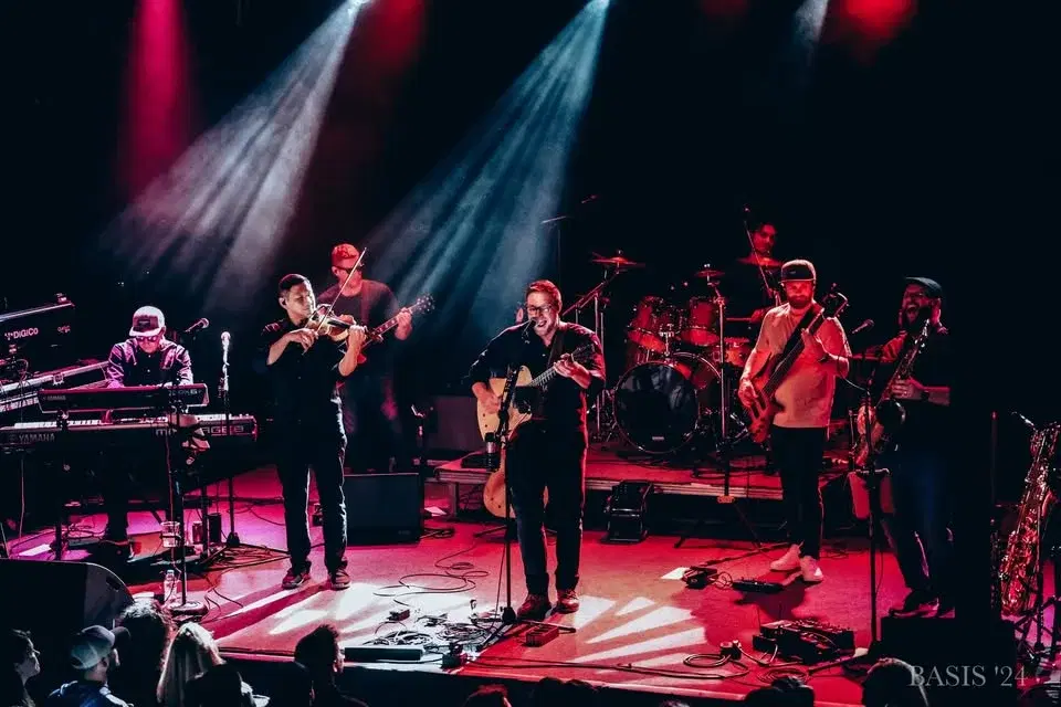 Crush – Dave Matthews Tribute Band