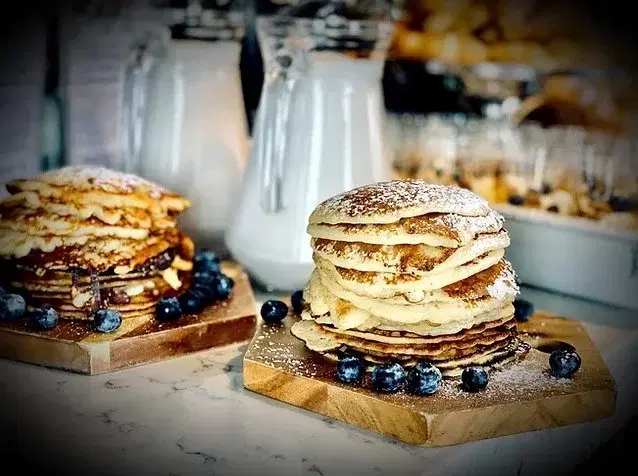 đ„ LET'S BRUNCH PĂ
KAJUTERIET đ„