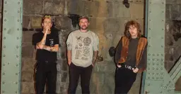 Anda Morts: Zweimal ist Einmal - Posthof Linz