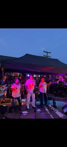 Carl Newton’s Review IS BACK!!! 🎷🥁🎤🎉