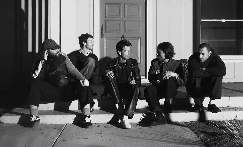 ALT 103.7 Presents The Neighbourhood: THE WOURLD TOUR