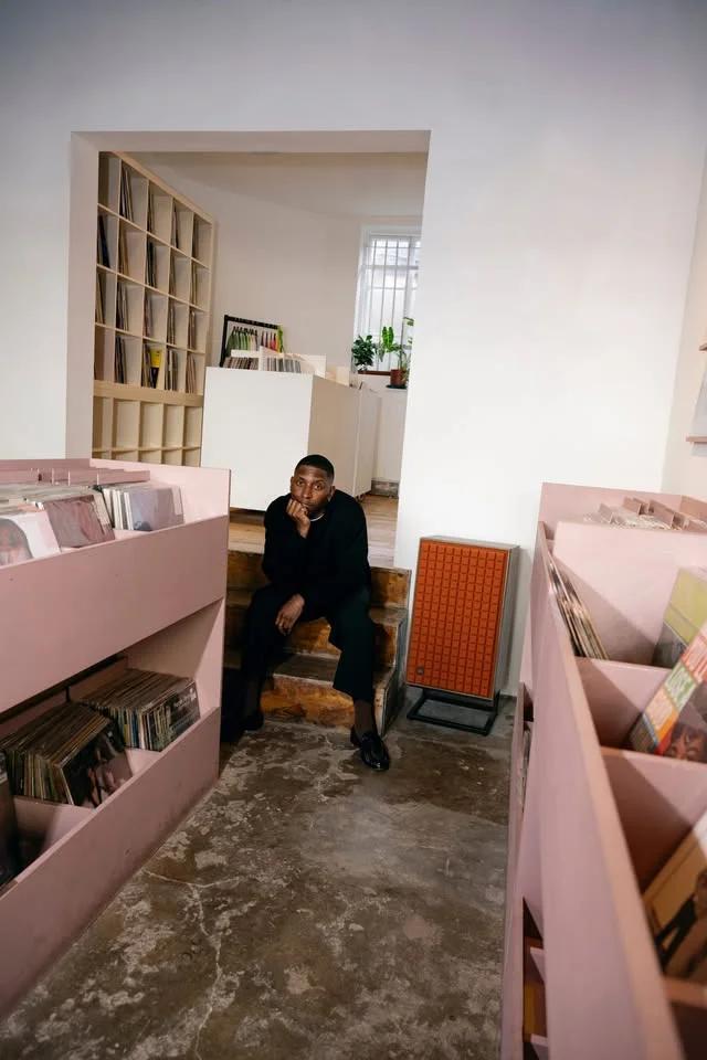 Samm Henshaw