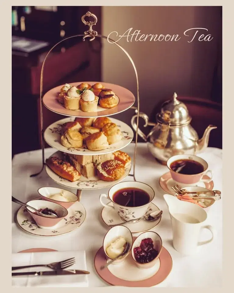 Afternoon Tea - en andlig salong