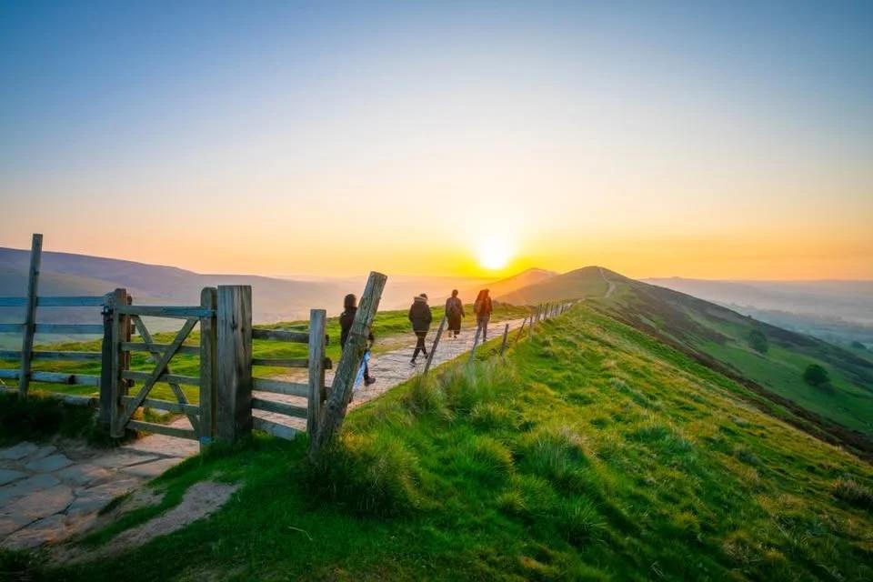 Take on the Edale Skyline β 2026 Challenge Walk (Peak District)