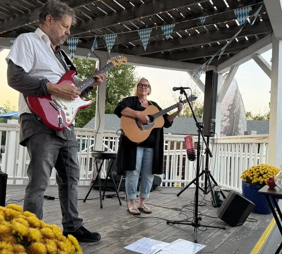 Lindy's Landing & IRONWOOD