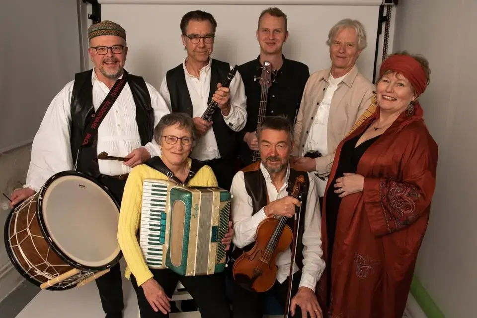 Nema Problema spelar balkan och klezmermusik på Ariman i Lund. Vi återkommer om tider.